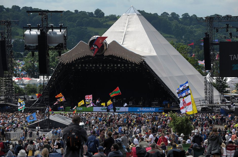 Glastonbury 2016 Saturday - Pyramid Stage - Glastonbury 2016: The Best ...