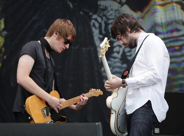 Liam Fray and Daniel Moores of The Courteeners