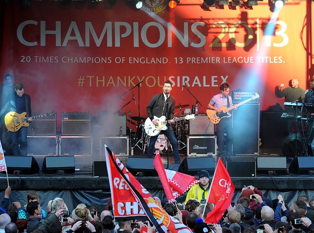 The Courteeners perform in Albert Square.