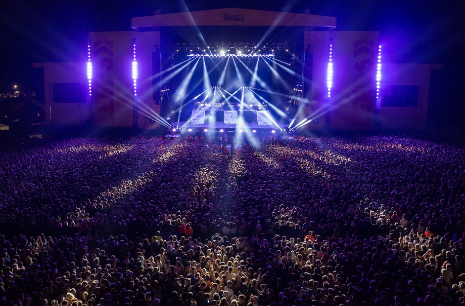Eminem leeds festival 2013 reading and leeds festival 2013 radio x