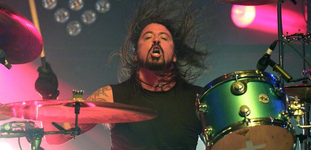 Dave Grohl drumming
