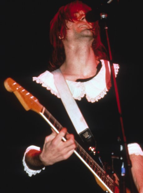 Kurt Cobain with Nirvana live