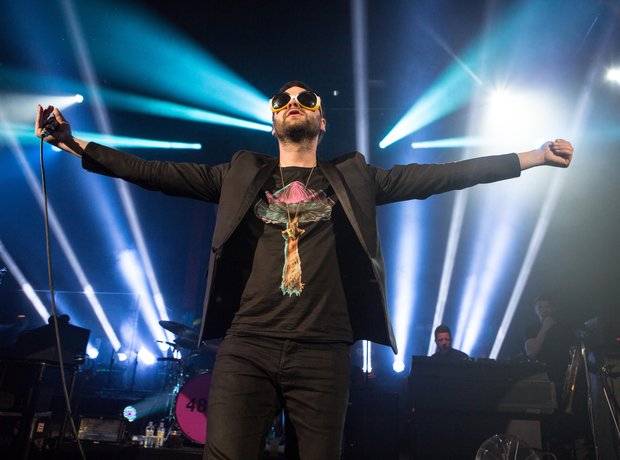 Kasabian perform for Warchild