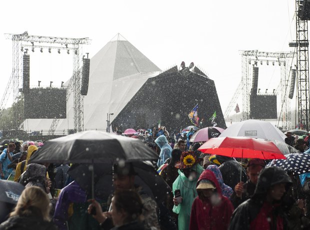 Glastonbury 2014 Pyramid Stage rain