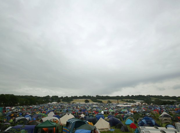 Glastonbury 2014 Thursday rain