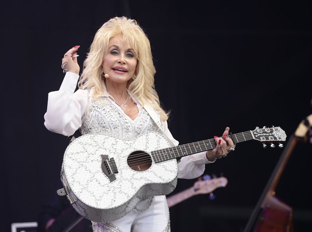 Dolly Parton Glastonbury 2014