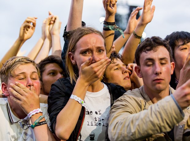 Fans watch The Libertines at Hyde Park