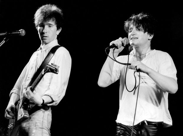 U2