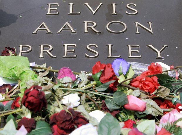 Elvis Grave