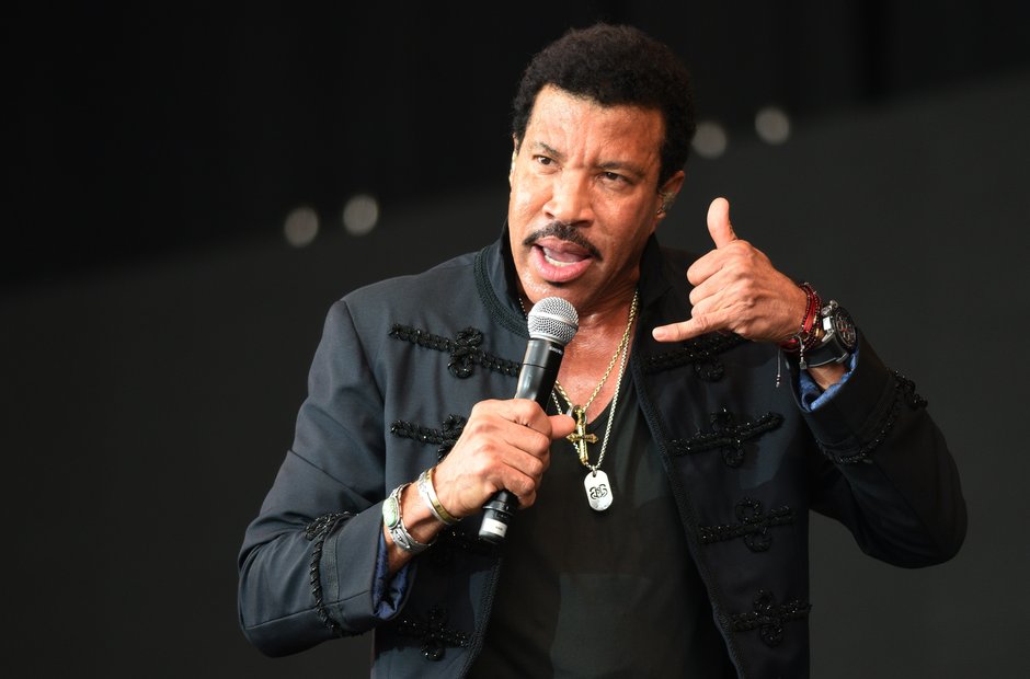 Glastonbury 2015 - Sunday: Hello? Is it Lionel Ric