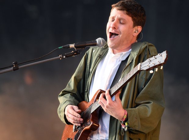 Jamie T Glastonbury 2015