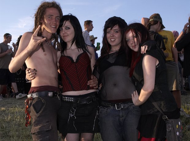 Gallery Emo rock fans