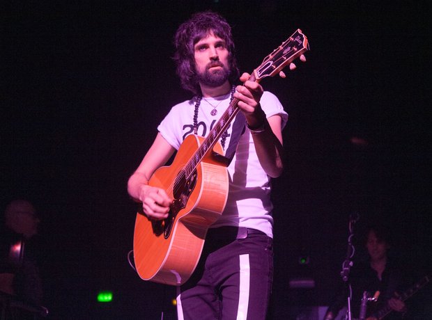 Serge Pizzorno Kasabian Brixton Academy 2014