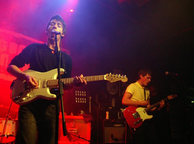 The Arctic Monkeys play Barfly 2005