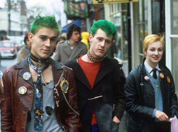 Punks Out And About Punks Not Dead Classic Photos From The New Wave Era Radio X