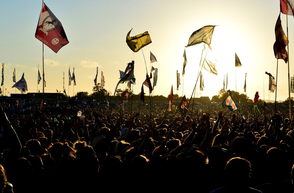 Glastonbury 2016 - Bastille Crowd