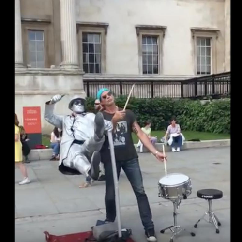 Chad Smith Red Hot Chili Peppers Busks London Traf