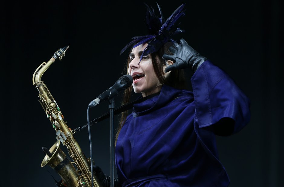 Glastonbury 2016 Sunday - PJ Harvey