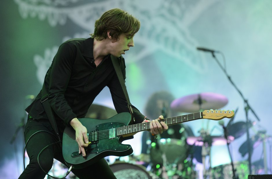 Glastonbury 2016 Sunday -Catfish And The Bottlemen
