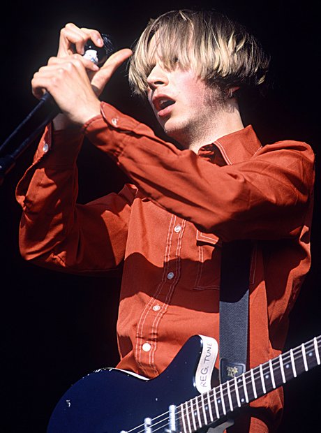 1995: Beck - These Vintage Reading And Leeds Festival Photos Are ...
