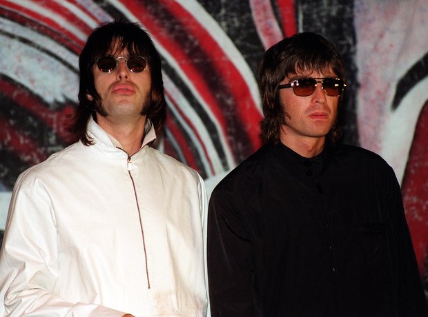 Liam and Noel Gallagher Oasis 1995