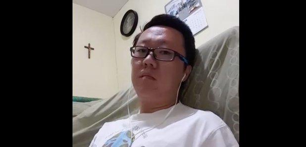 Man Singing Wonderwall Twitter Smule