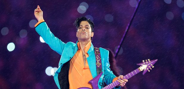 Prince performing in 2007