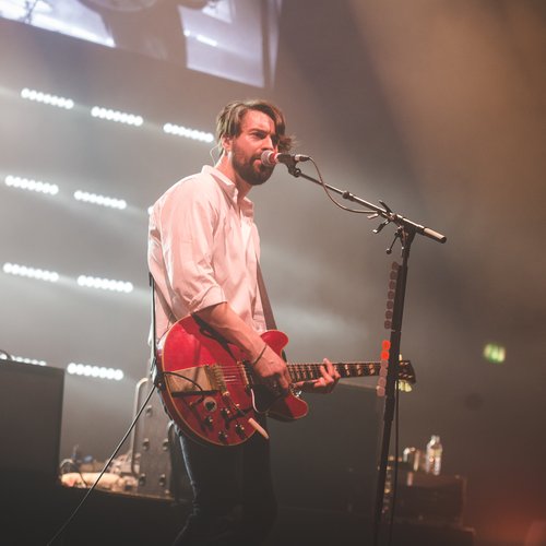 Liam Fray performing in 2016
