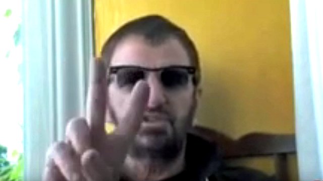 Ringo Starr fanmail video