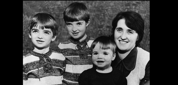 Noel, Liam, Paul and Peggy Gallagher
