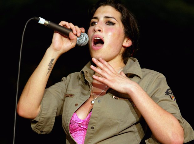 Amy Winehouse 13 July 2004