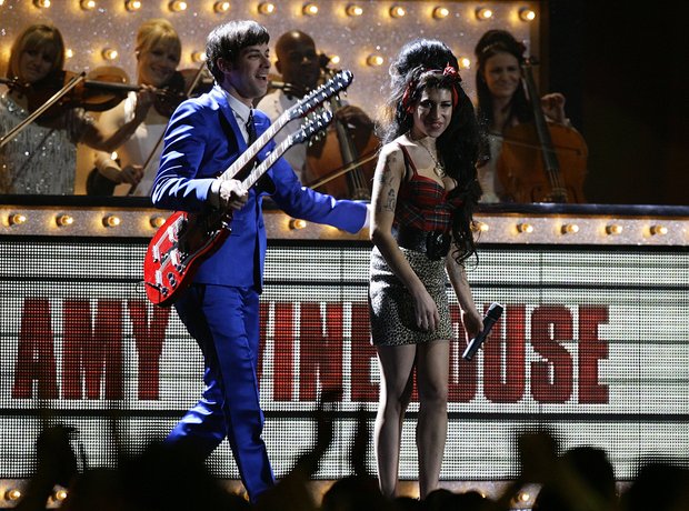 Mark Ronson and Amy Winehouse, BRIT Awards 2008