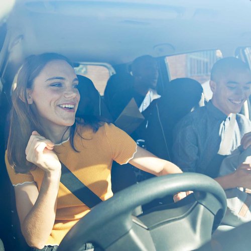 Win £1,000 with webuyanycar.com